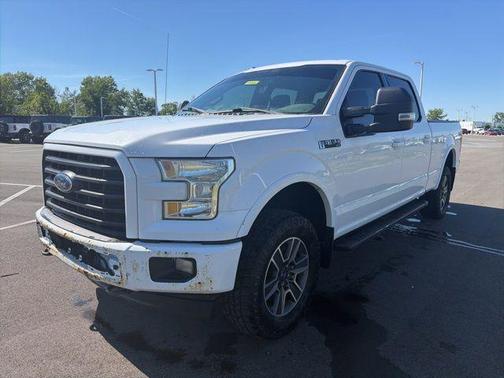 Oxford White 2017 Ford F-150 XLT