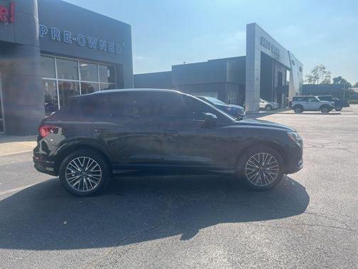 2022 Audi Q3 40 Premium