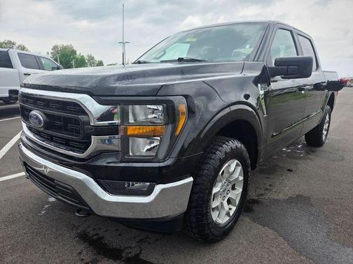 Black Metallic 2023 Ford F-150 XLT