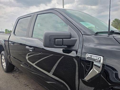 Black Metallic 2023 Ford F-150 XLT