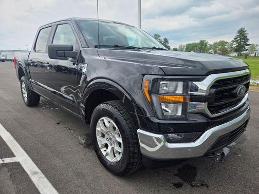 Black Metallic 2023 Ford F-150 XLT