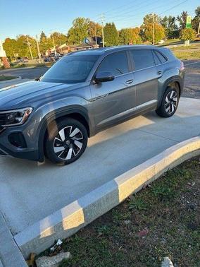 2024 Volkswagen Atlas Cross Sport 2.0T SE w/Technology