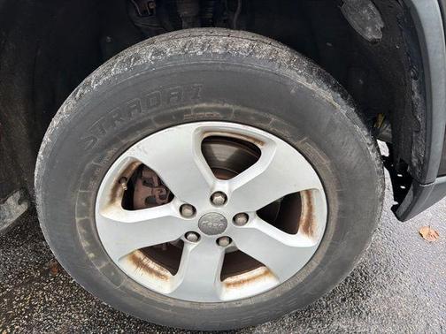 2011 Jeep Grand Cherokee Laredo