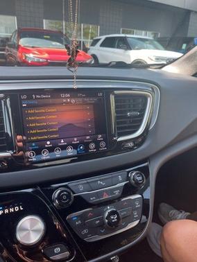 2020 Chrysler Pacifica Touring-L Plus