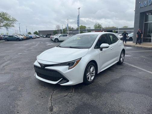 2022 Toyota Corolla Hatchback SE