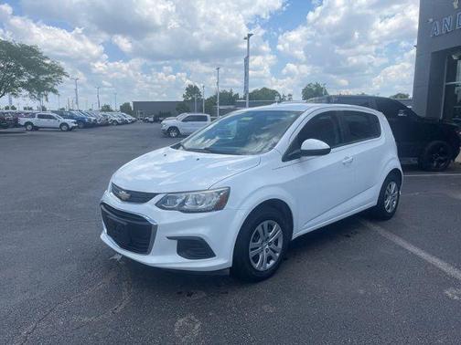 2017 Chevrolet Sonic LT
