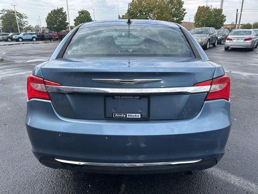 2011 Chrysler 200 Touring