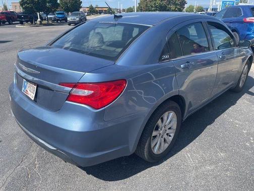 2011 Chrysler 200 Touring