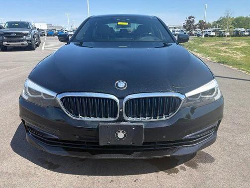 Jet Black 2018 BMW 530e xDrive iPerformance
