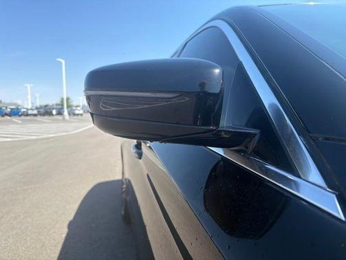 Jet Black 2018 BMW 530e xDrive iPerformance