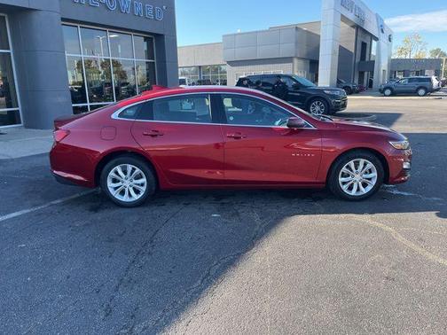 2024 Chevrolet Malibu LT