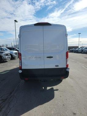 2025 Ford Transit-250 148 WB Medium Roof Cargo