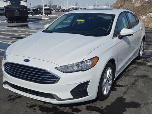 2020 Ford Fusion Hybrid SE