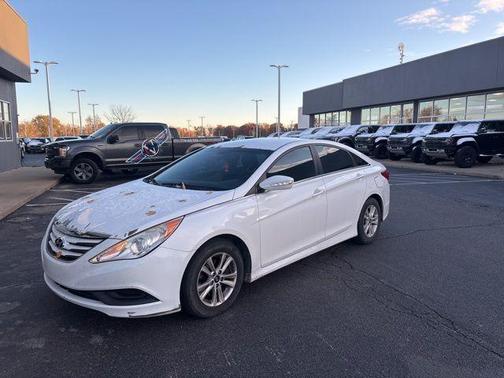 2014 Hyundai SONATA GLS