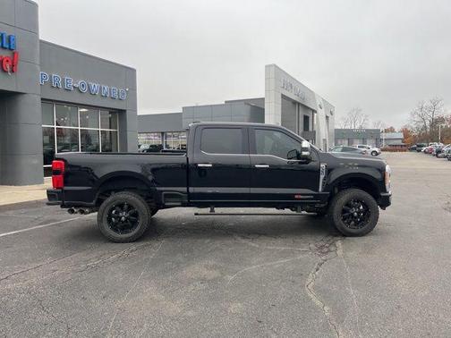 2023 Ford F-350 Platinum