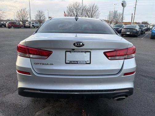 2020 Kia Optima LX