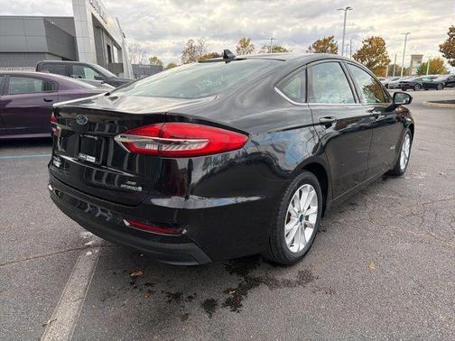 2019 Ford Fusion Hybrid SE