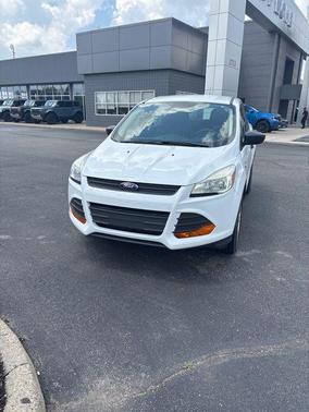 2016 Ford Escape S