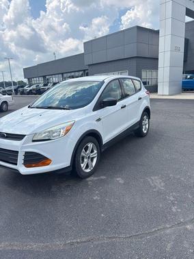 2016 Ford Escape S