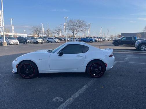 2017 Mazda MX-5 Miata Club