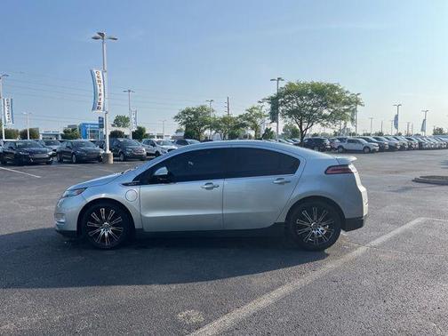 2012 Chevrolet Volt Base