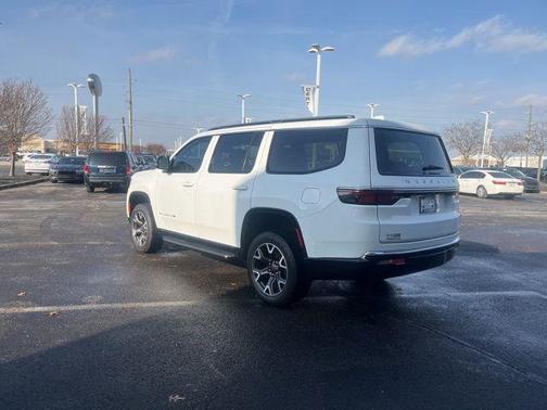 2023 Jeep Wagoneer Series III