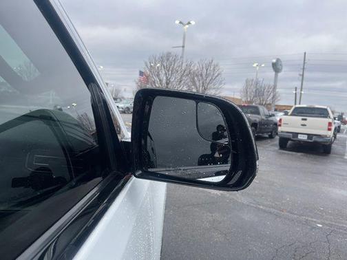 2023 Jeep Wagoneer Series III