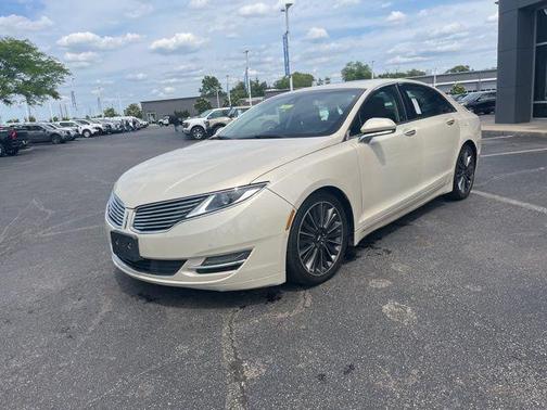 2016 Lincoln MKZ Base