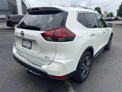 2020 Nissan Rogue SV