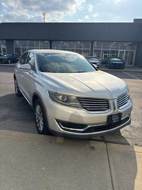 Ingot Silver 2017 Lincoln MKX Select