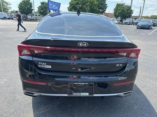 2021 Kia K5 EX