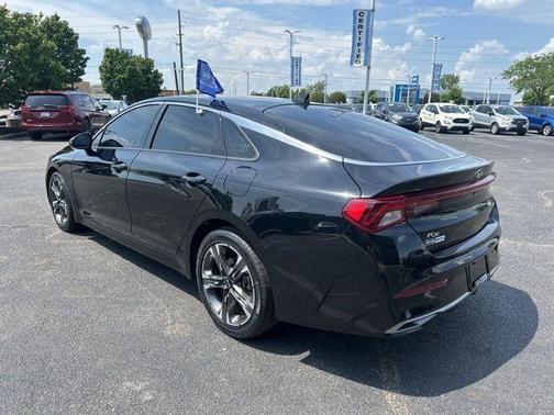 2021 Kia K5 EX