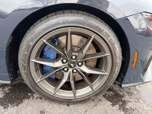 2024 Ford Mustang Dark Horse