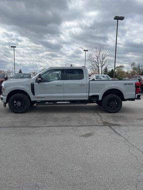 2025 Ford F-350 Lariat Super Duty