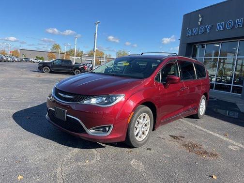 2020 Chrysler Pacifica Touring-L