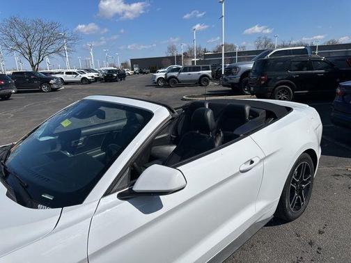 2022 Ford Mustang EcoBoost Premium