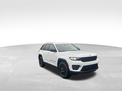 2024 Jeep Grand Cherokee Laredo