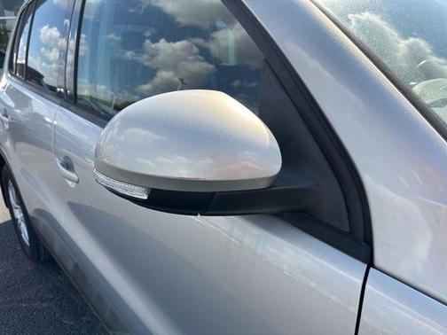 2013 Volkswagen Tiguan S