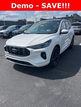 2024 Ford Escape ST-Line Elite