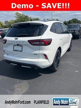 2024 Ford Escape ST-Line Elite