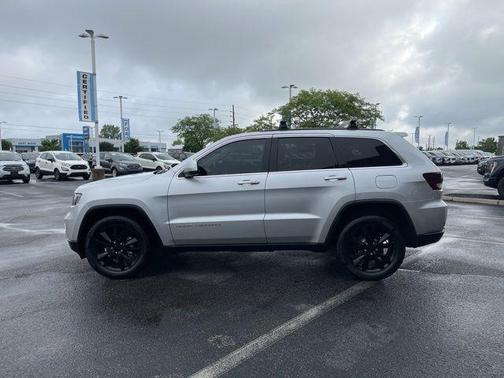 2012 Jeep Grand Cherokee Laredo