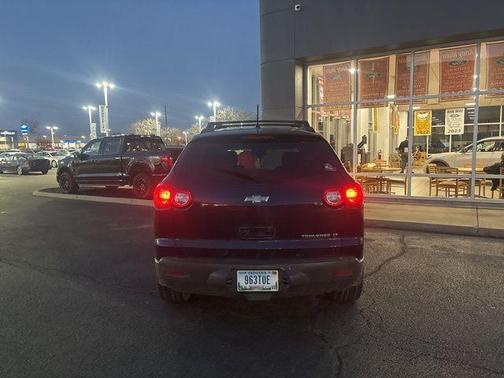 2011 Chevrolet Traverse LT