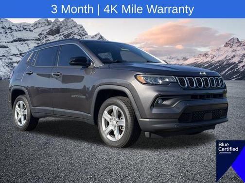 Granite Crystal Clearcoat Metallic 2023 Jeep Compass Latitude