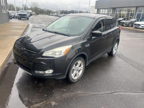 Tuxedo Black 2015 Ford Escape SE