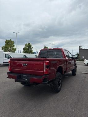 2025 Ford F-350 Lariat Super Duty