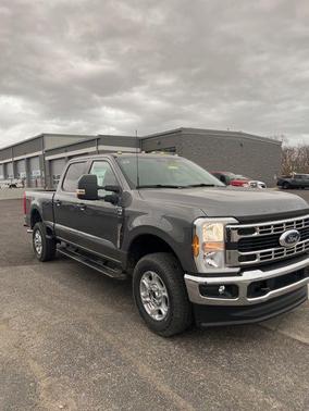 2025 Ford F-350 XLT