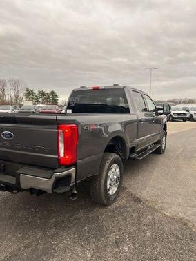 2025 Ford F-350 XLT