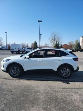 2026 Ford Escape ST-Line Select