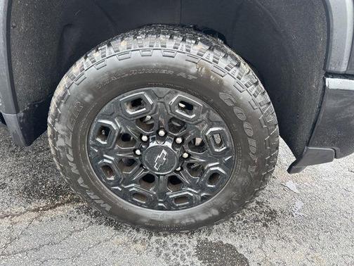 2024 Chevrolet Silverado 2500 LTZ