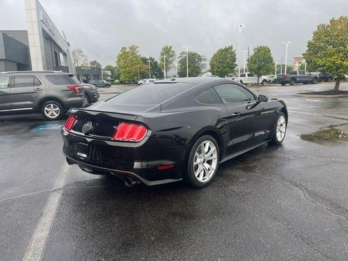 2015 Ford Mustang EcoBoost Premium